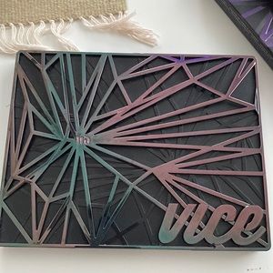 Urban Decay Vice 4 Palette